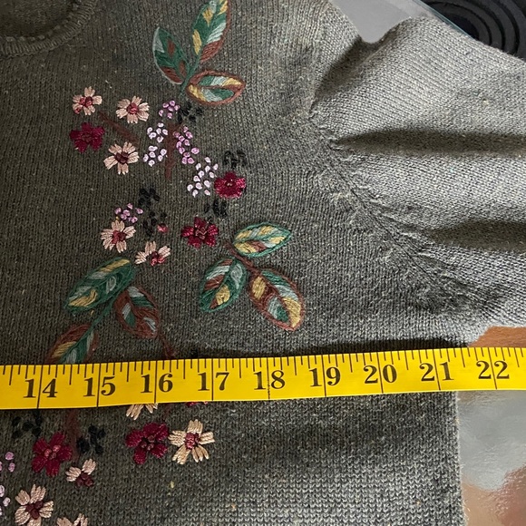 Vintage Tiara Green/Gray Floral Embroidered Cotton/Ramie Cardigan PL - Picture 11 of 14